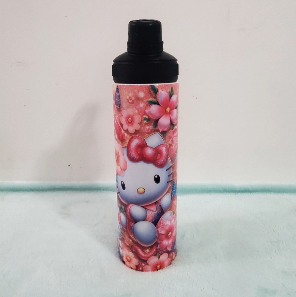 HELLO KITTY  WATER BOTTLE